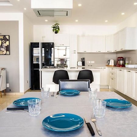 Mellieha, Luxury 3 Bedroom Azure Maisonette المظهر الخارجي الصورة